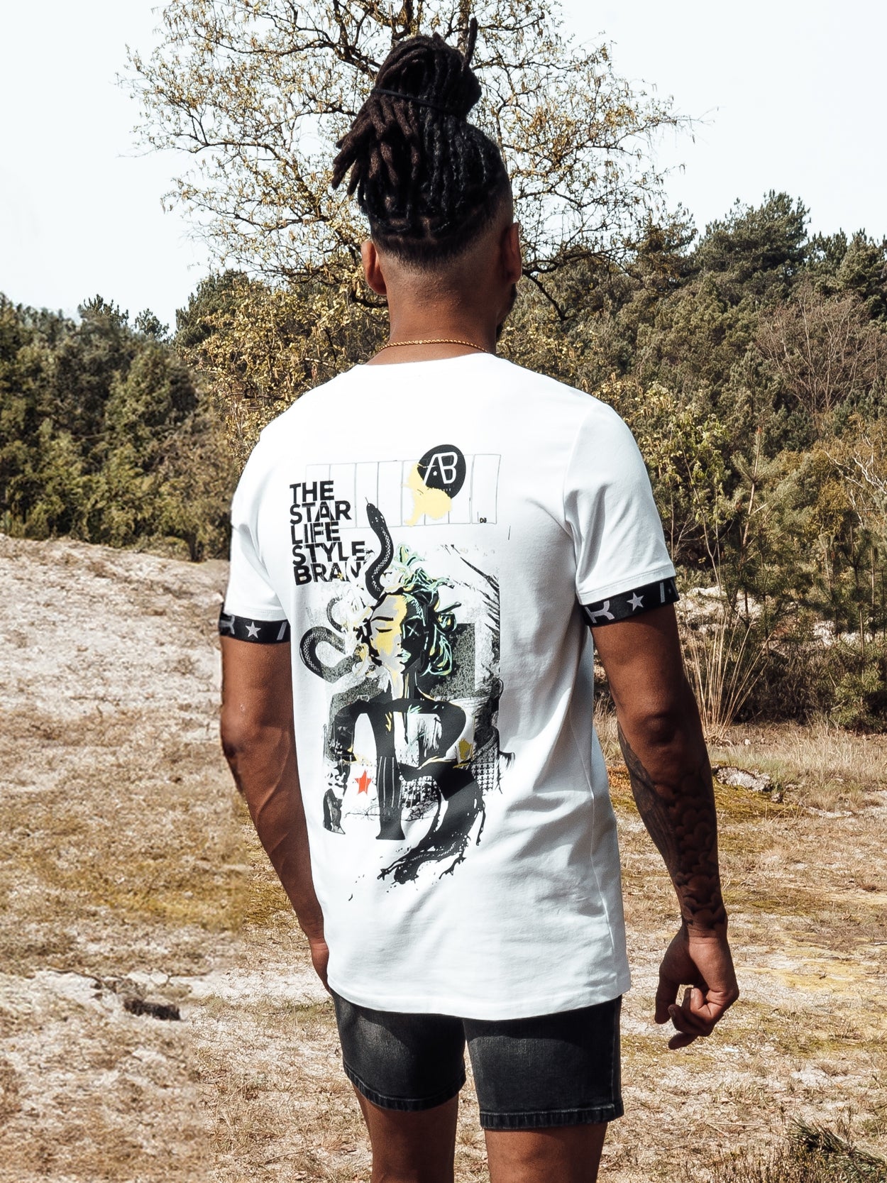 Medusa Tee | Bright White