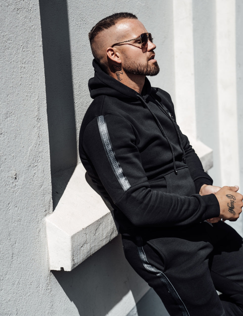 Flag Hoodie | Black